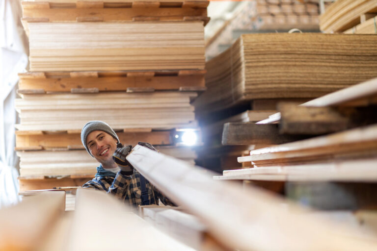 Worker at a lumber supplier